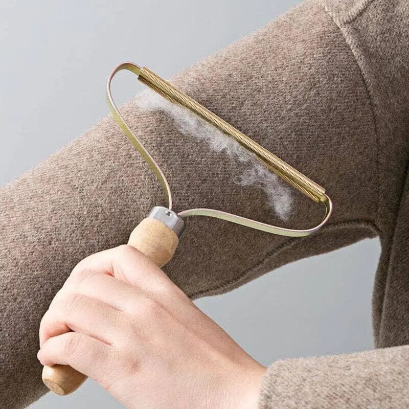 Escova Removedora de Pelos para Pets, Roupas e Sofás 057 Mop Fácil 